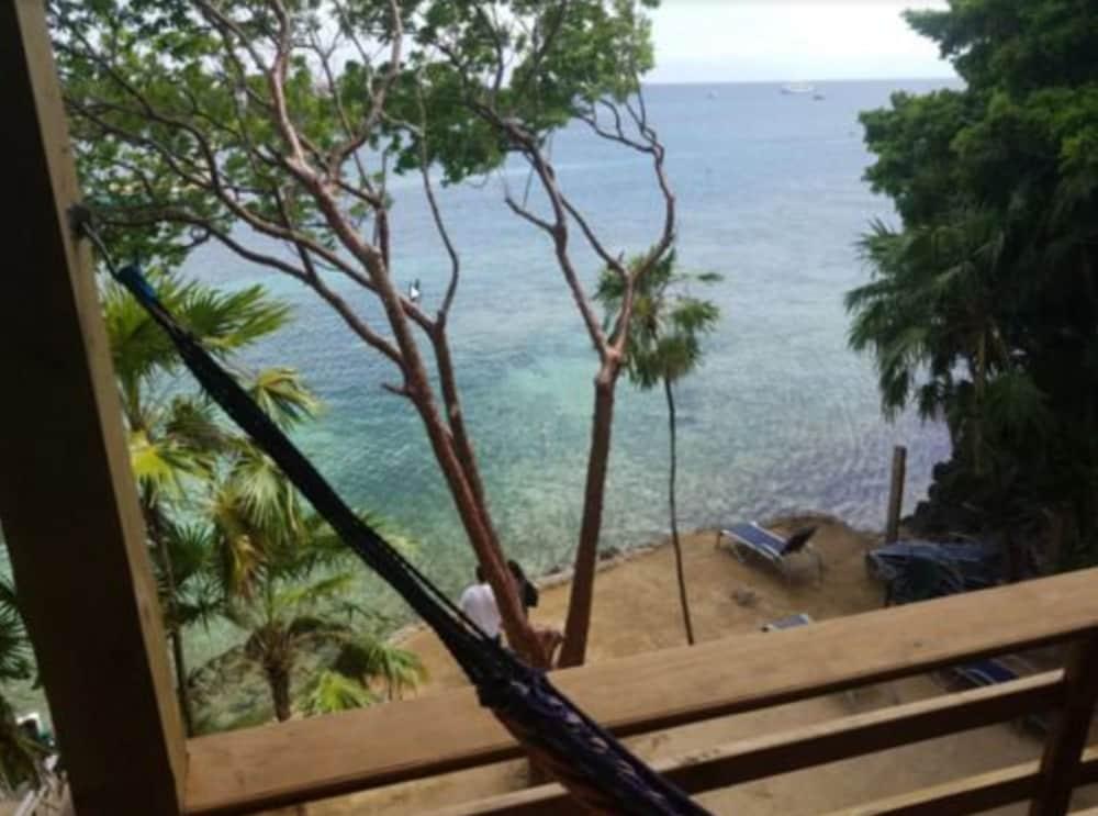 Half Moon Resort (Adults Only) West End Exterior foto